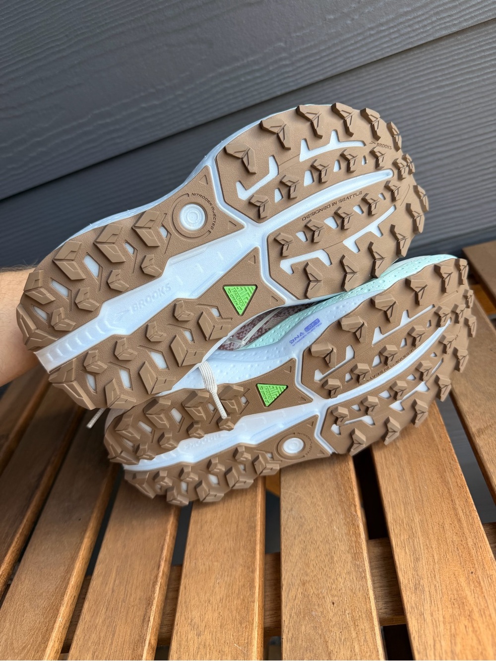 Brooks Caldera 7 Trail Running - Women’s size 6 - Picture 5 of 6